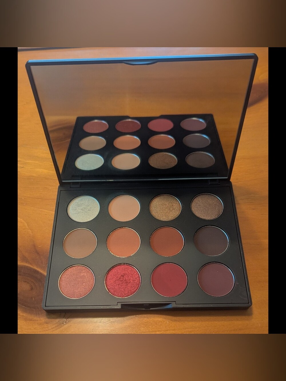 MAC Art Library Palette Flame-Boyant